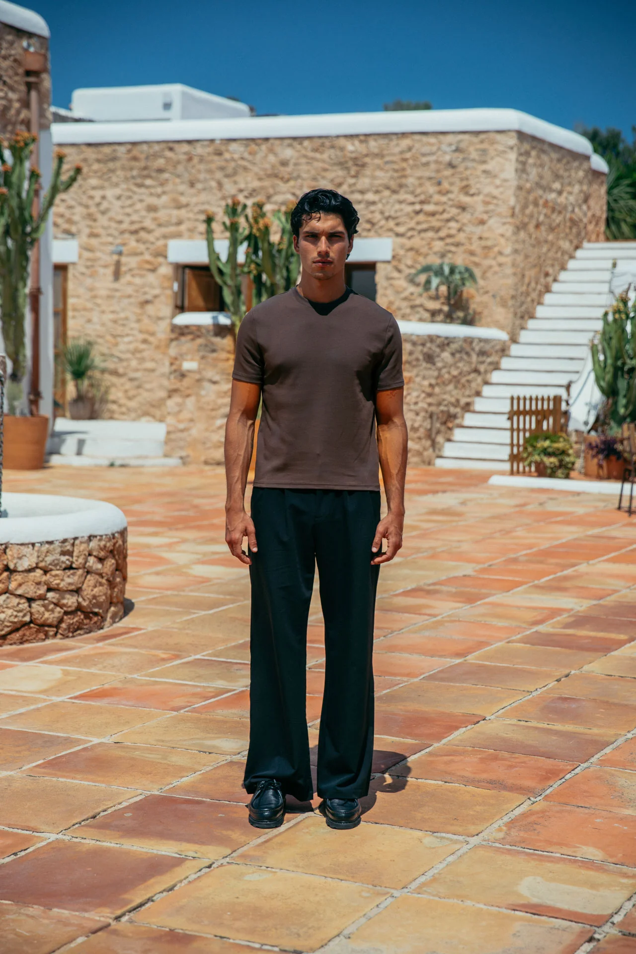 Brando Fitted T-Shirt, Brown - Image 3