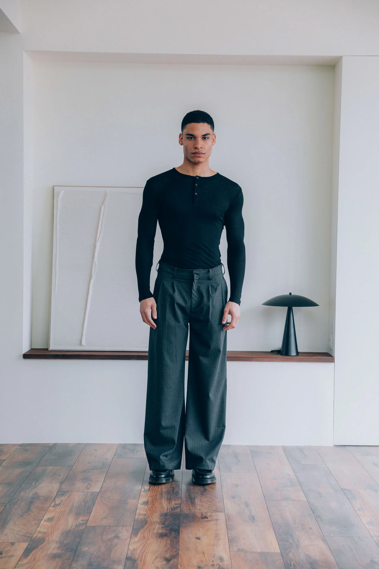 Hugh Tencel Henley, Black - Image 3