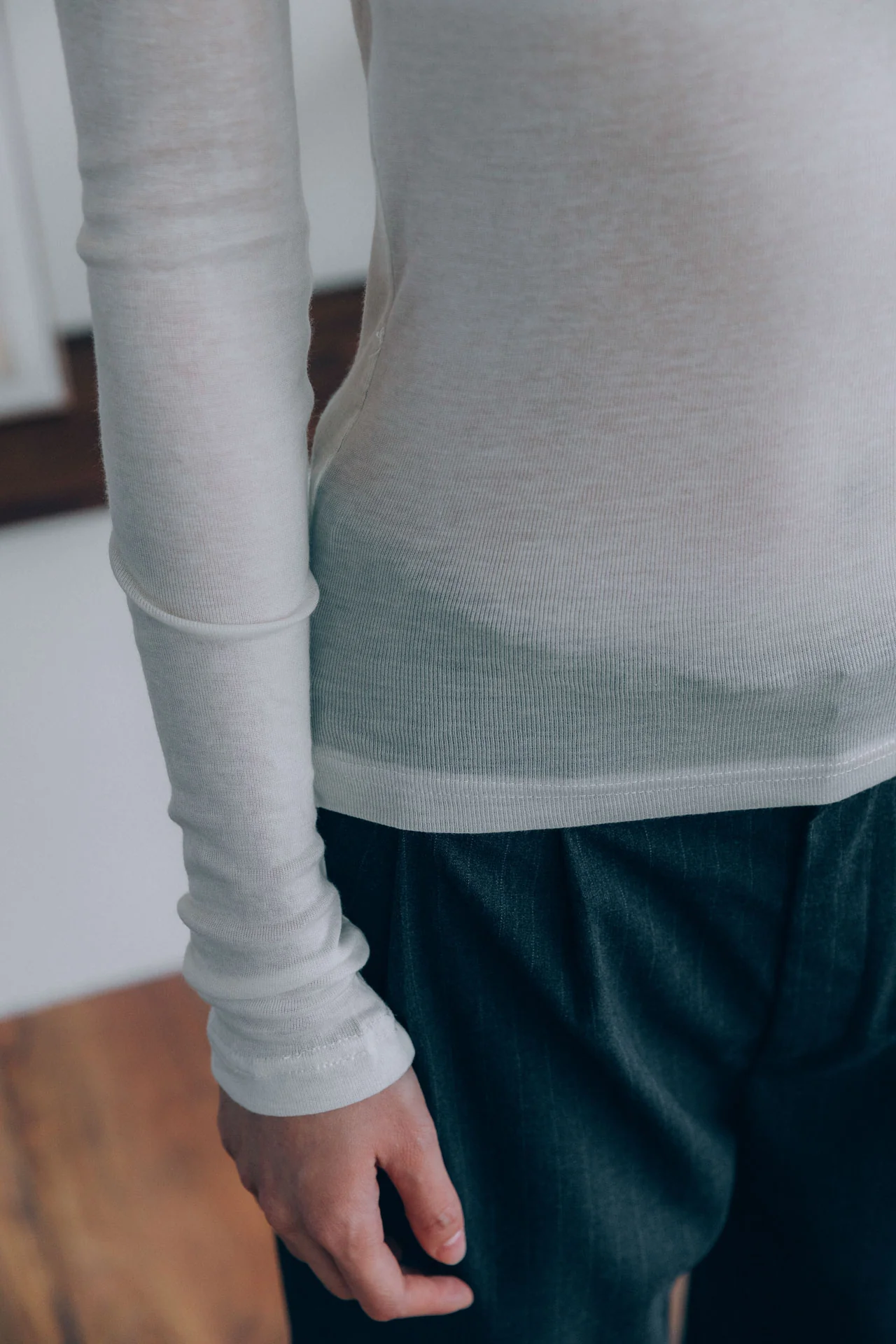 Hugh Tencel Henley, White - Image 15